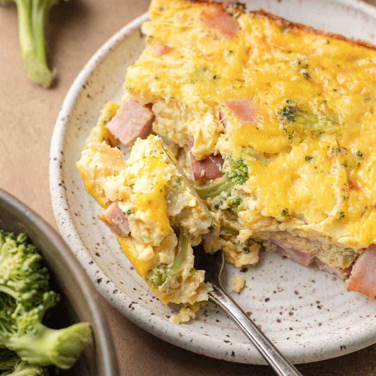 Broccoli Cheddar Ham Egg Casserole | 4/19