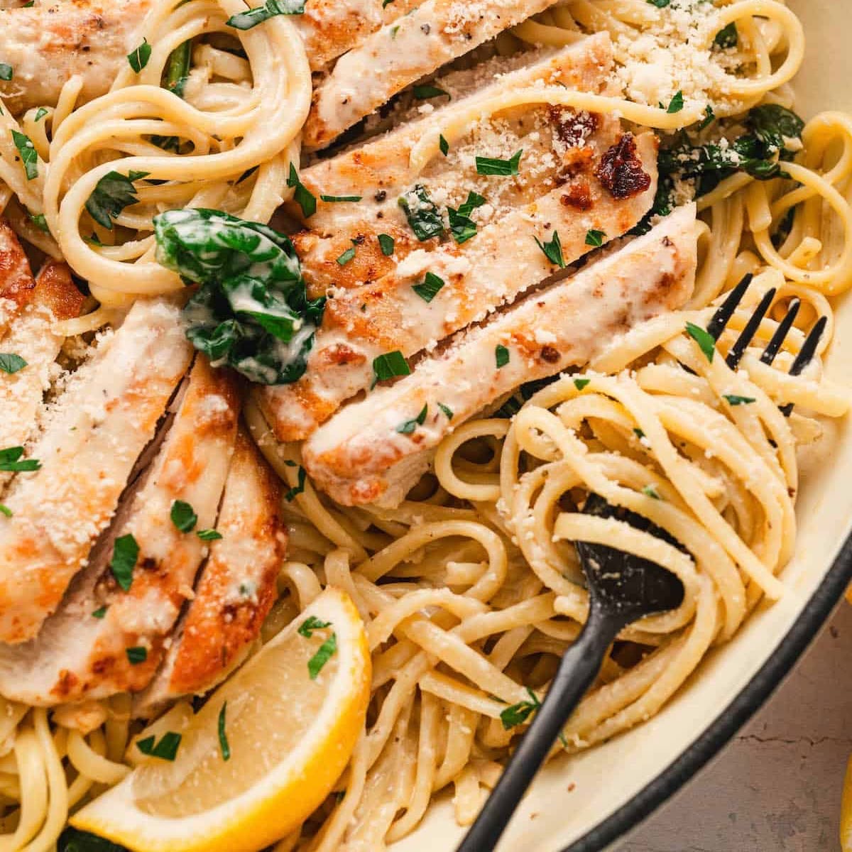 Creamy Lemon Chicken Pasta