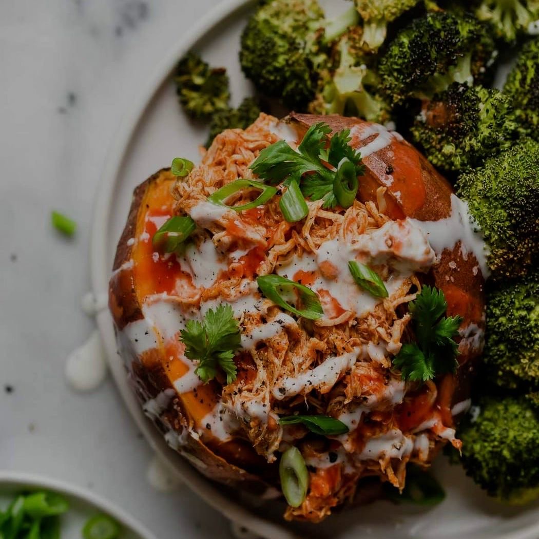 Buffalo Chicken Stuffed Sweet Potatoes with Broccoli (Delivered: September 25)
