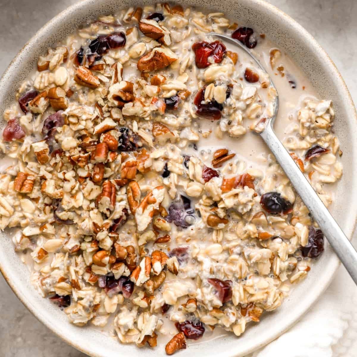 Eggnog Overnight Oats (Delivered: December 14)