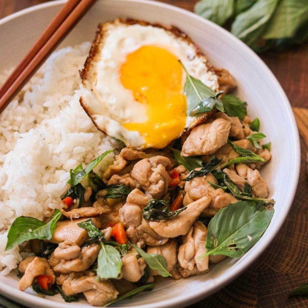 Spicy Thai Basil Chicken