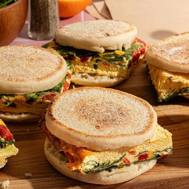 Breakfast - Veggie & Egg Sandwhich with Tater Tots (3/5)