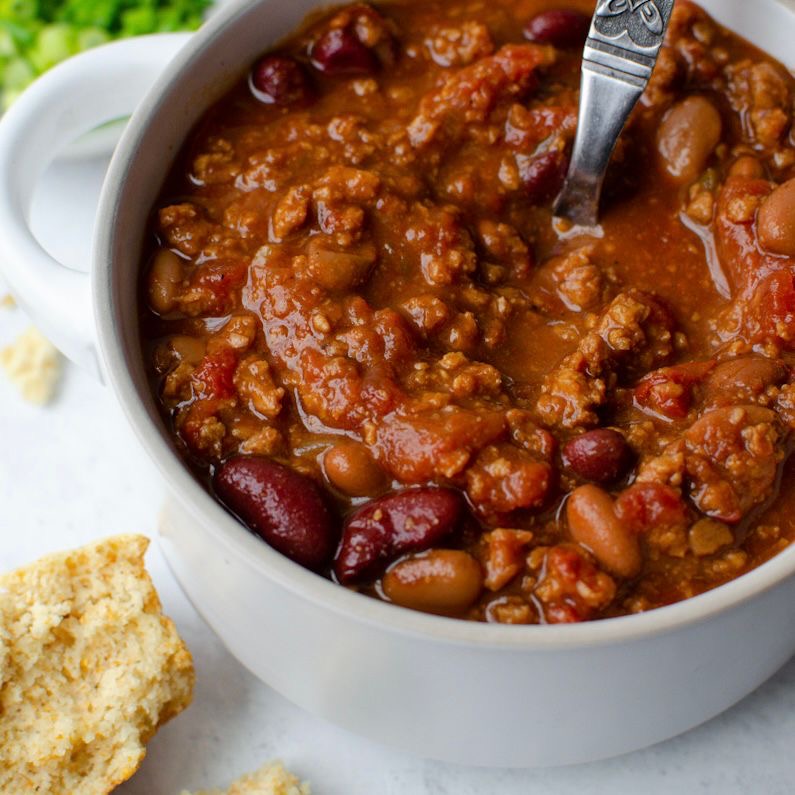 Turkey Chili with Cornbread (Delivered: December 14)