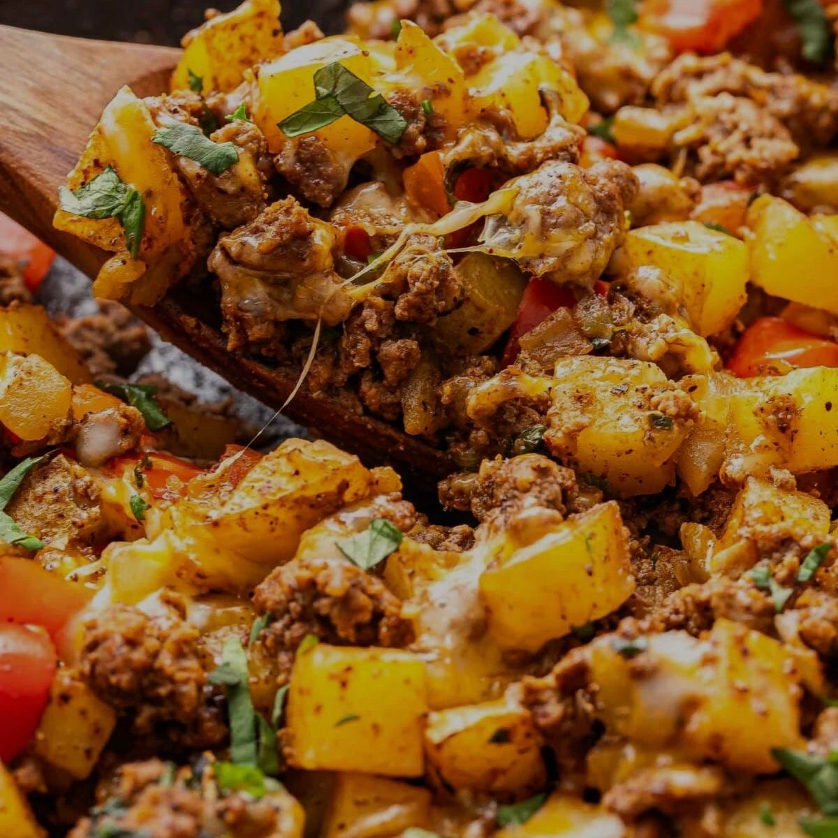 Mexican Ground Beef & Potato Skillet (Delivered: December 21)