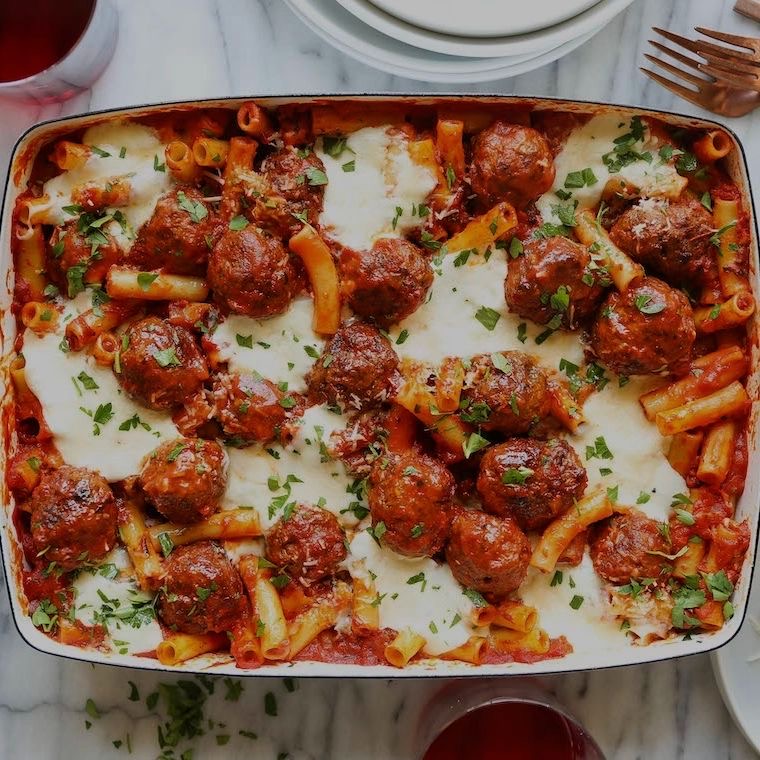 Meatball Baked Ziti (Delivered: January 1)