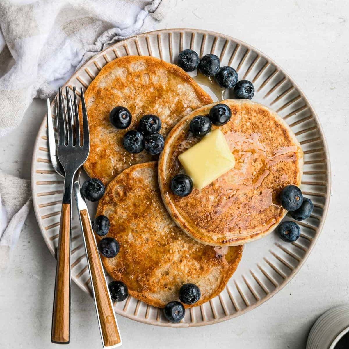 Honey Oat Pancakes with Blueberries and Turkey Sausage (Delivered: August 28)